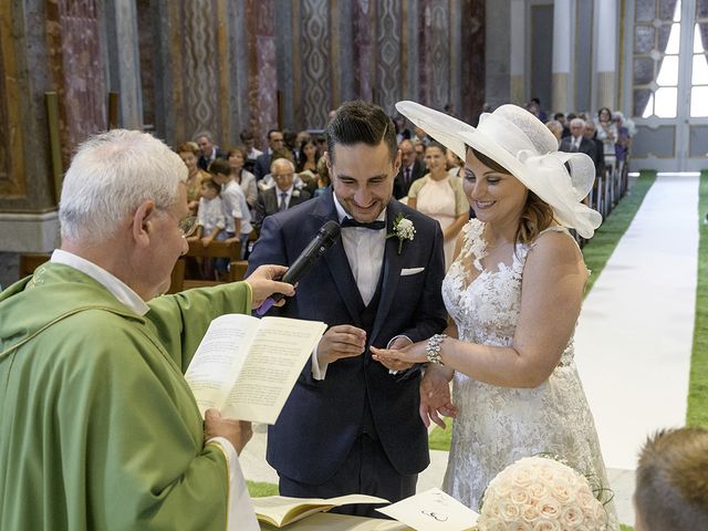 Il matrimonio di Amodio e Italia a Mirabella Eclano, Avellino 8