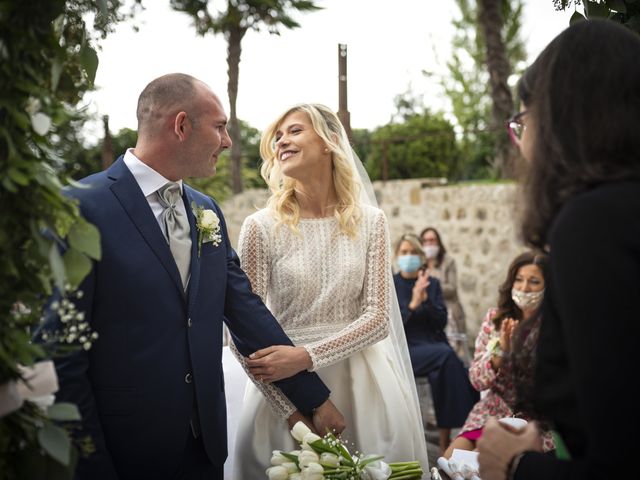 Il matrimonio di Luca e Sabrina a Cappella Maggiore, Treviso 19