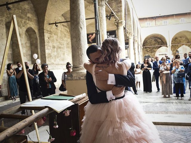 Il matrimonio di Daniel e Laura a Ascoli Piceno, Ascoli Piceno 30