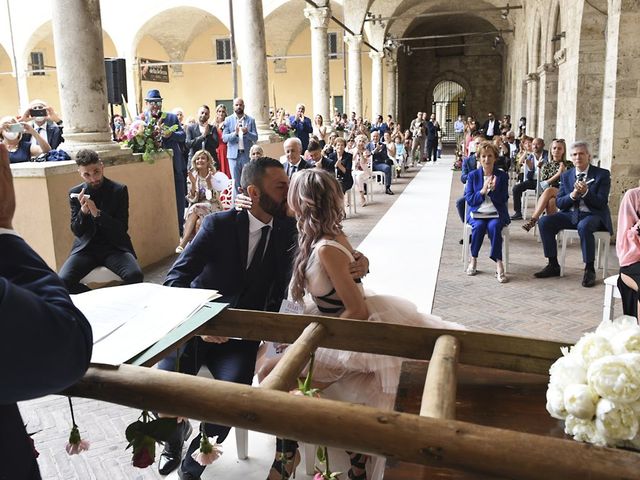 Il matrimonio di Daniel e Laura a Ascoli Piceno, Ascoli Piceno 34