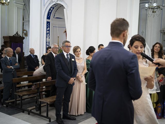 Il matrimonio di Pietro e Emanuela a Caltanissetta, Caltanissetta 32