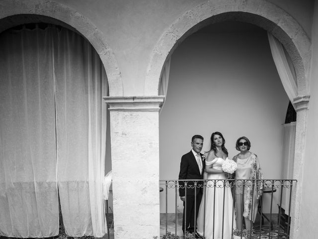 Il matrimonio di Salvo e Tea a Siracusa, Siracusa 15