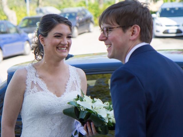 Il matrimonio di Gabriele e Sarah a Ancona, Ancona 8