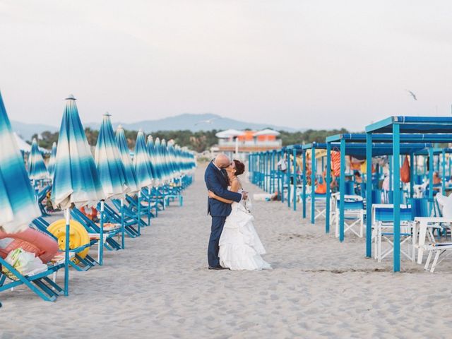 Il matrimonio di Leonardo e Fabiana a Viareggio, Lucca 1