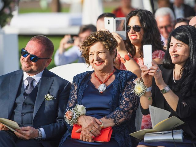 Il matrimonio di Bela e Antonella a Capaccio Paestum, Salerno 44