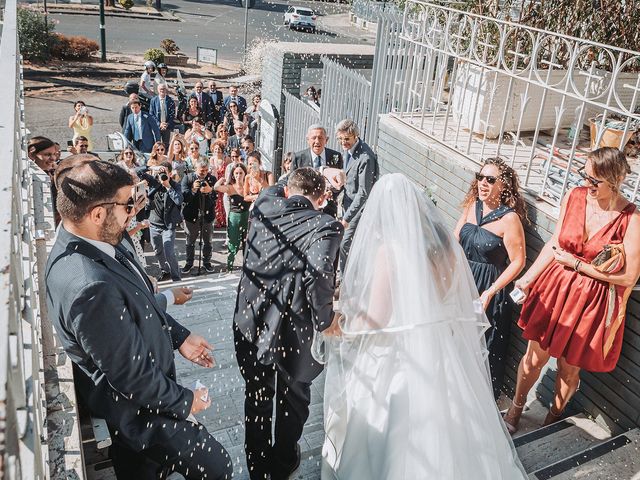 Il matrimonio di Serena e Sergio a Pozzuoli, Napoli 11