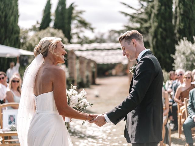 Il matrimonio di Lauren e Rohan a Lajatico, Pisa 18