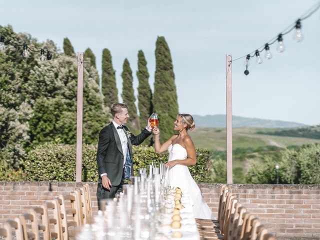 Il matrimonio di Lauren e Rohan a Lajatico, Pisa 26