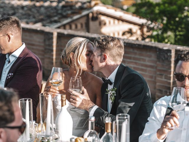 Il matrimonio di Lauren e Rohan a Lajatico, Pisa 33