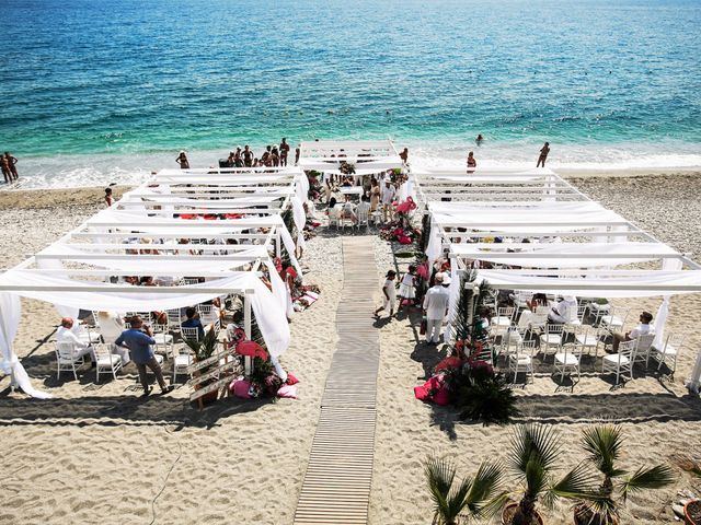 Il matrimonio di Ivan e Giuliana a Letojanni, Messina 16