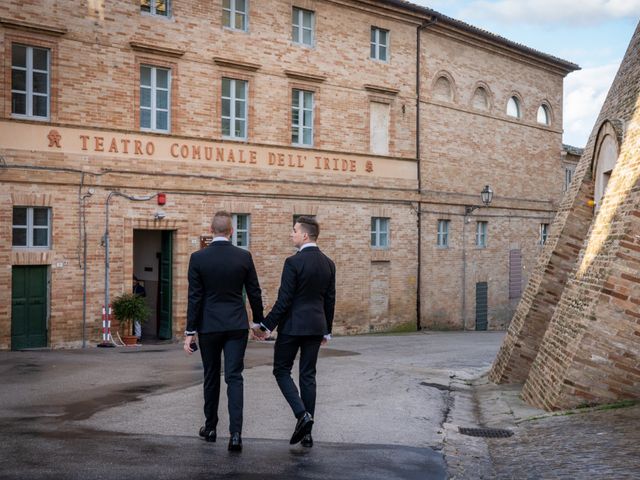 Il matrimonio di John e Jacob a Petritoli, Fermo 11