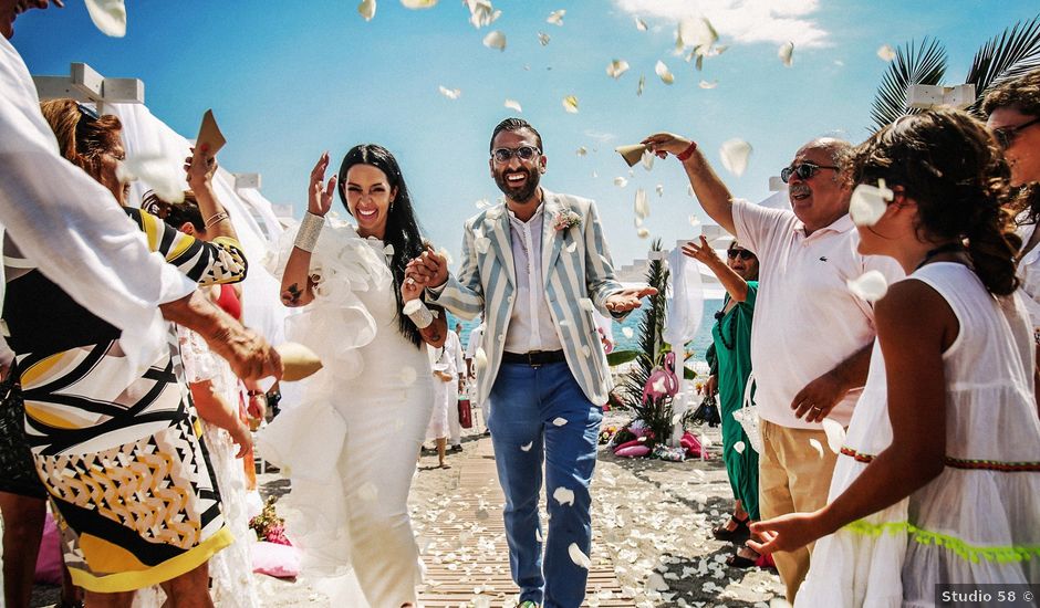 Il matrimonio di Ivan e Giuliana a Letojanni, Messina