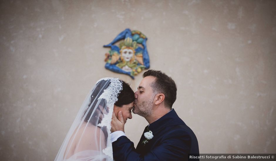 Il matrimonio di Mario e Roberta a Savoca, Messina