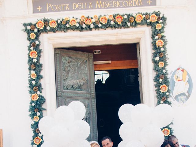 Il matrimonio di salvo e angela a Bitritto, Bari 11