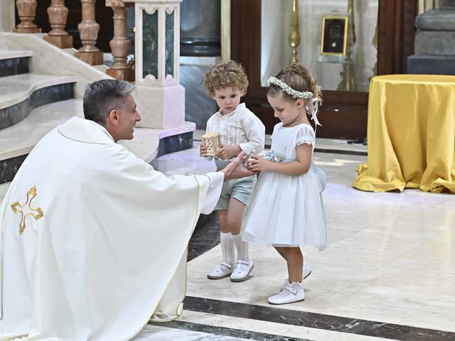 Il matrimonio di Fabiana e Donatello a Martina Franca, Taranto 33