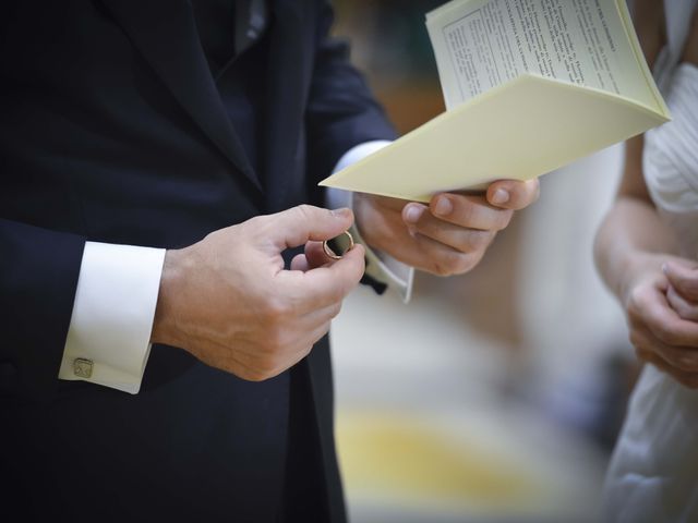Il matrimonio di Fabiana e Donatello a Martina Franca, Taranto 39