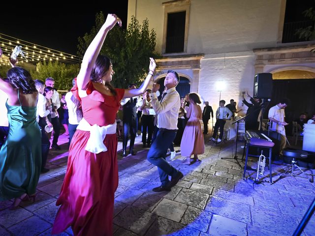 Il matrimonio di Fabiana e Donatello a Martina Franca, Taranto 86