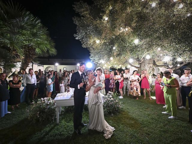 Il matrimonio di Fabiana e Donatello a Martina Franca, Taranto 96