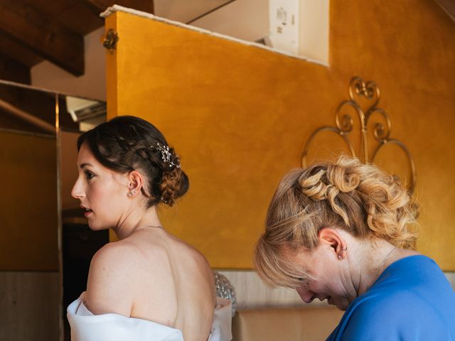 Il matrimonio di Lorenzo e Giorgia a Ternate, Varese 14
