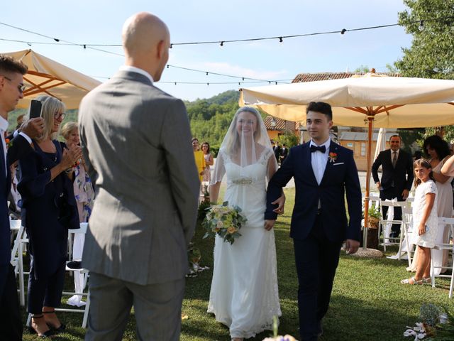 Il matrimonio di Tommaso e Corina a Fortunago, Pavia 9