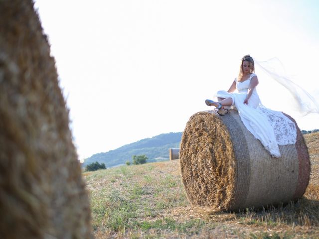 Il matrimonio di Tommaso e Corina a Fortunago, Pavia 13