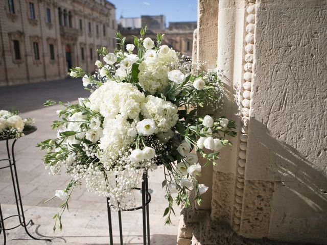 Il matrimonio di Luca e Floriana a Lecce, Lecce 16