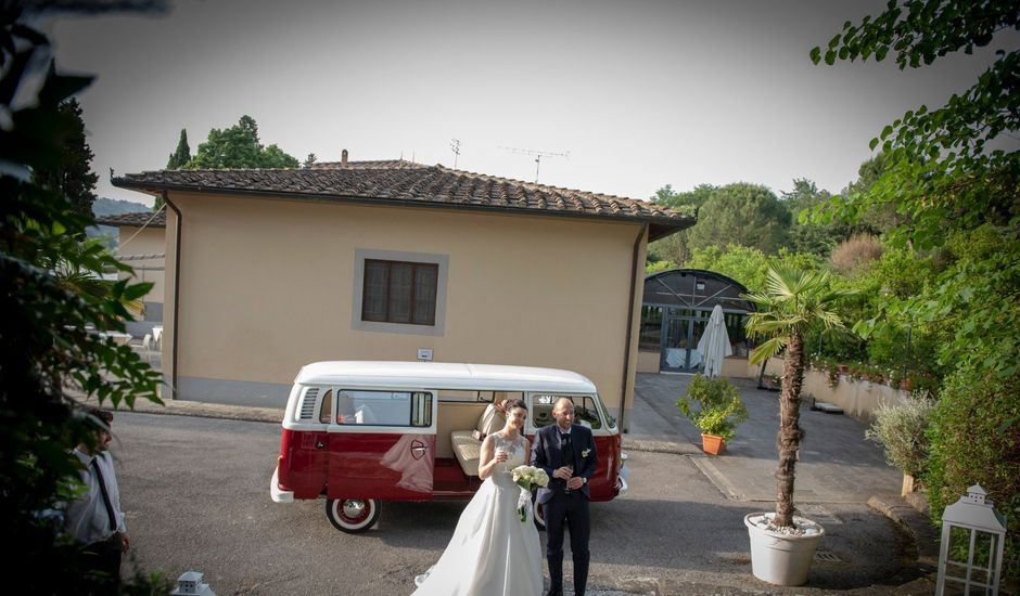 Il matrimonio di Alberto e Valentina  a Signa, Firenze