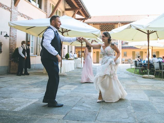 Il matrimonio di Davide e Viola a Muggiò, Monza e Brianza 113