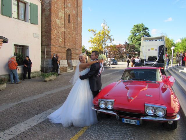 Il matrimonio di Eduard e Roxana a Polcenigo, Pordenone 11