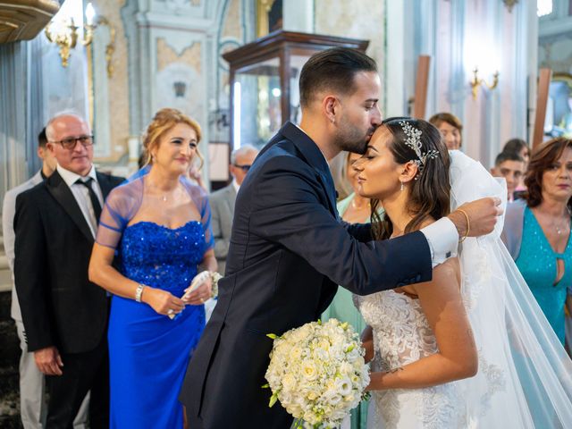 Il matrimonio di Carmen e Mario a Frattamaggiore, Napoli 30