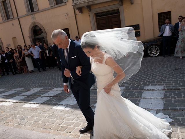 Il matrimonio di Michele e Federica a Fabriano, Ancona 7