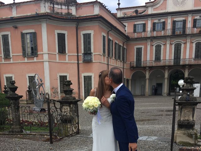Il matrimonio di Daniela  e Massimiliano  a Varese, Varese 9