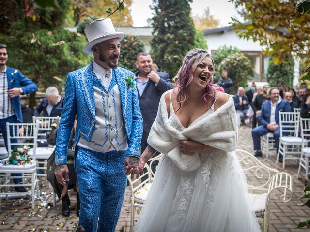 Il matrimonio di Luca e Karin a Induno Olona, Varese 26