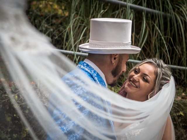 Il matrimonio di Luca e Karin a Induno Olona, Varese 32