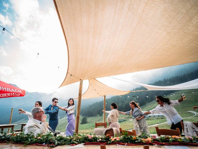 Il matrimonio di Roy e Sara a Torgnon, Aosta 31