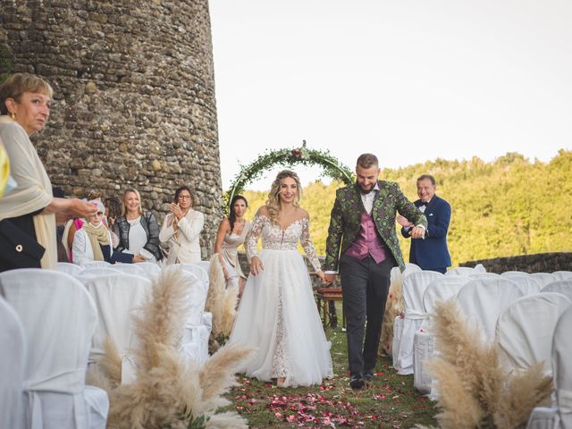 Il matrimonio di IVAN e ROBERTA a Compiano, Parma 56