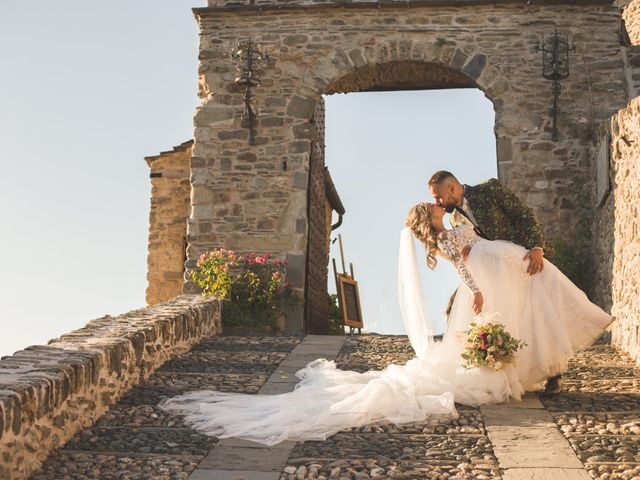 Il matrimonio di IVAN e ROBERTA a Compiano, Parma 72