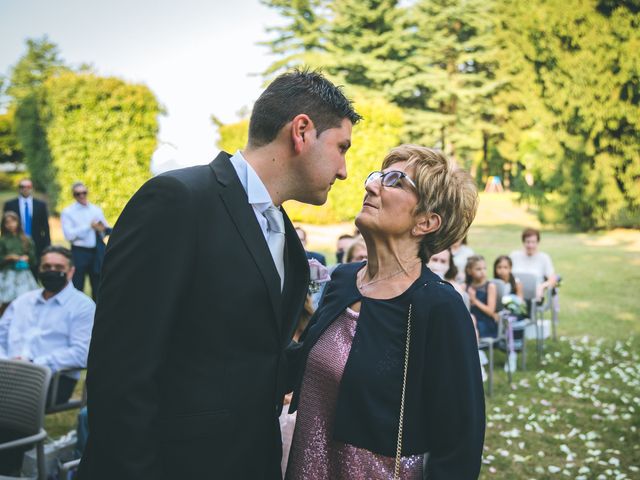 Il matrimonio di Matteo e Ilaria a Legnano, Milano 25