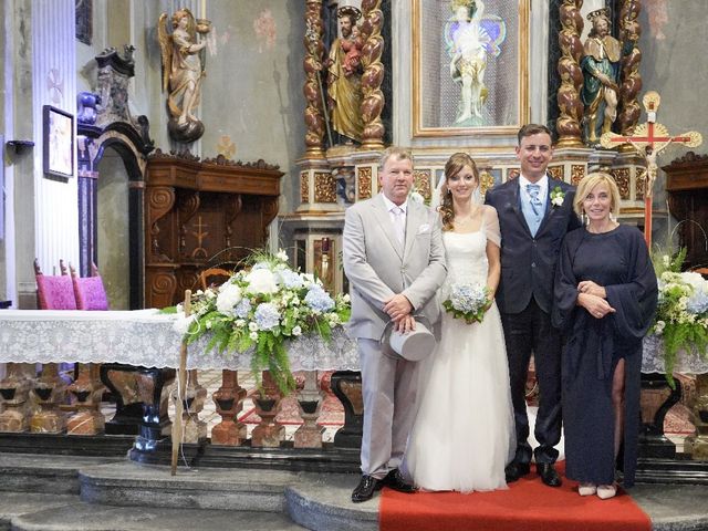 Il matrimonio di Michele  e Arianna a Villa di Chiavenna, Sondrio 41