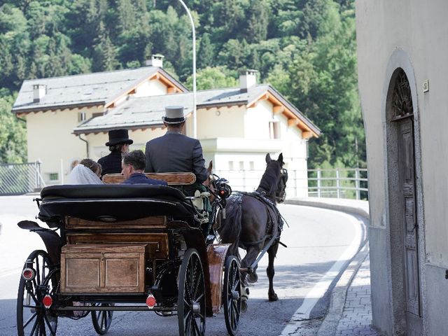 Il matrimonio di Michele  e Arianna a Villa di Chiavenna, Sondrio 51