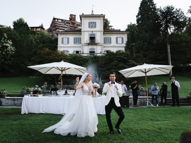 Il matrimonio di Tringa e Shemsi a Stresa, Verbania 50