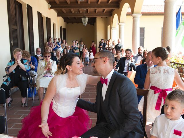 Il matrimonio di Massimiliano e Francesca a Ternate, Varese 31