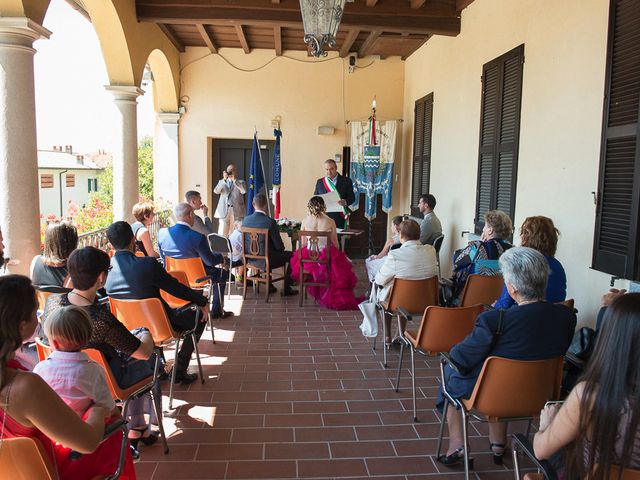 Il matrimonio di Massimiliano e Francesca a Ternate, Varese 35