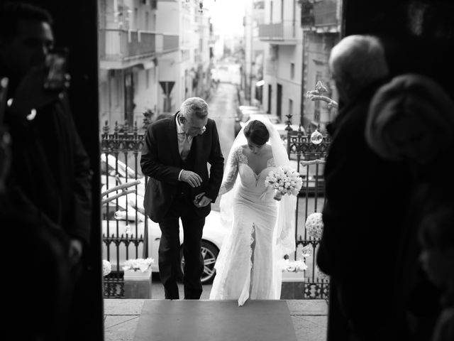 Il matrimonio di Giuseppe e Roberta a Castellammare di Stabia, Napoli 26