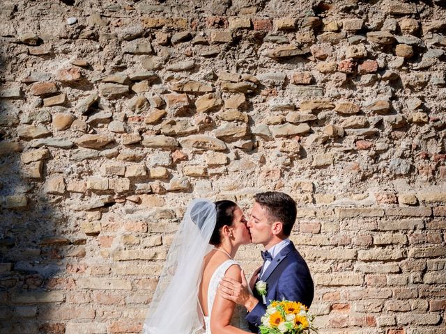 Il matrimonio di Enrico e Giulia a Fano, Pesaro - Urbino 27