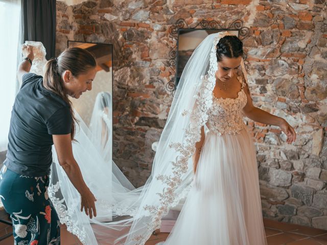 Il matrimonio di Matteo e Giulia a Carmignano, Prato 16