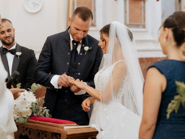 Il matrimonio di Roberta e Alessio a Catania, Catania 24