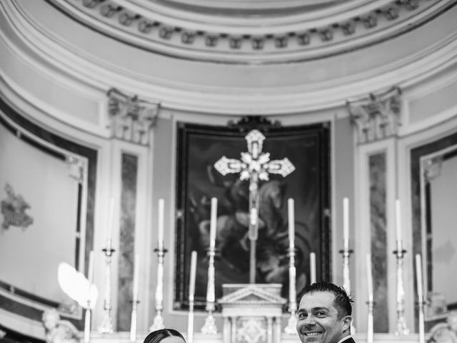 Il matrimonio di Benito e Anna a Locorotondo, Bari 32