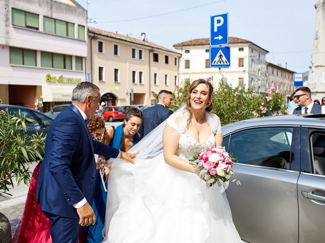 Il matrimonio di Carlo e Elisabetta a Pasiano di Pordenone, Pordenone 19