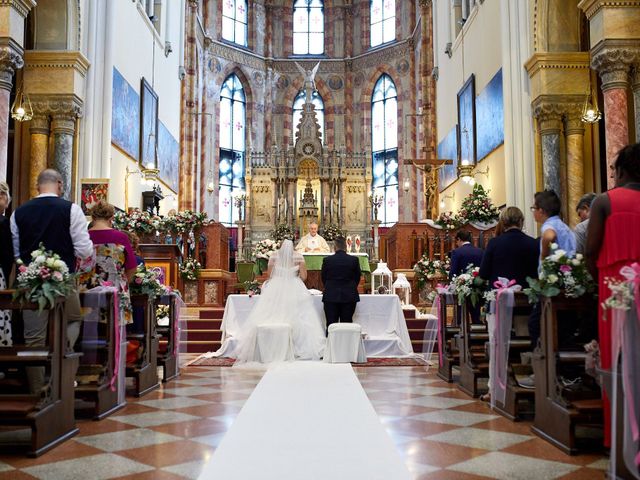 Il matrimonio di Carlo e Elisabetta a Pasiano di Pordenone, Pordenone 21